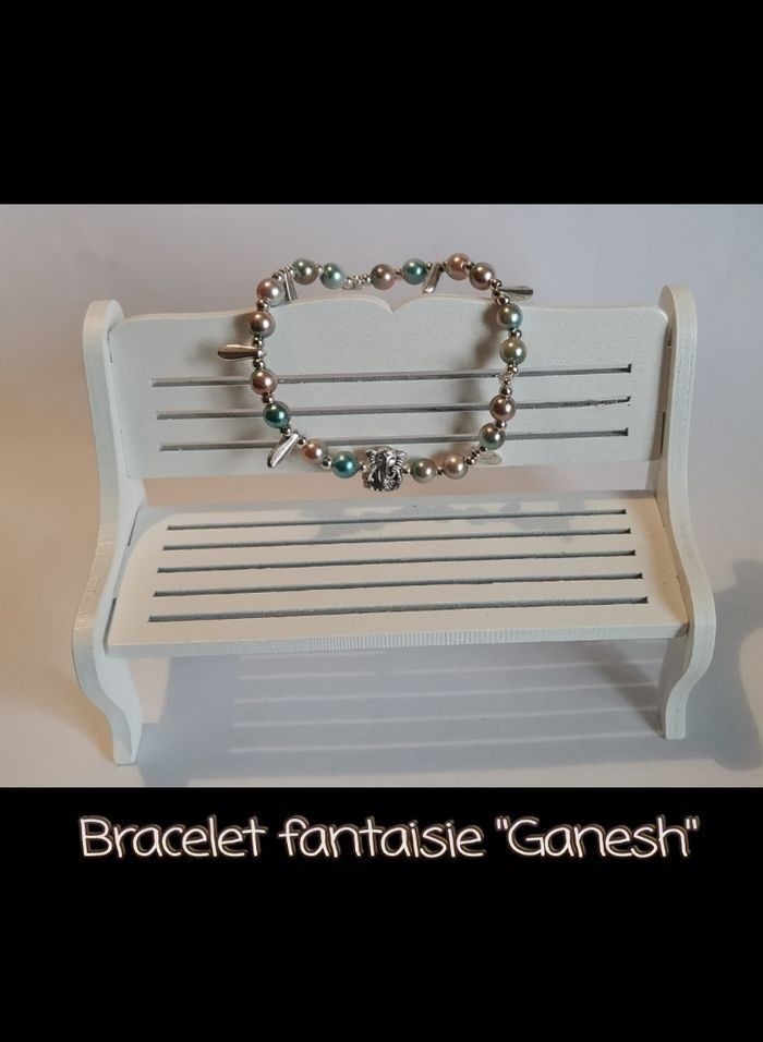Bracelet fantaisie "Ganesh"
(sur élastique 1.0 donc élasticité modérée) - photo numéro 5