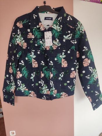 Veste a fleurs