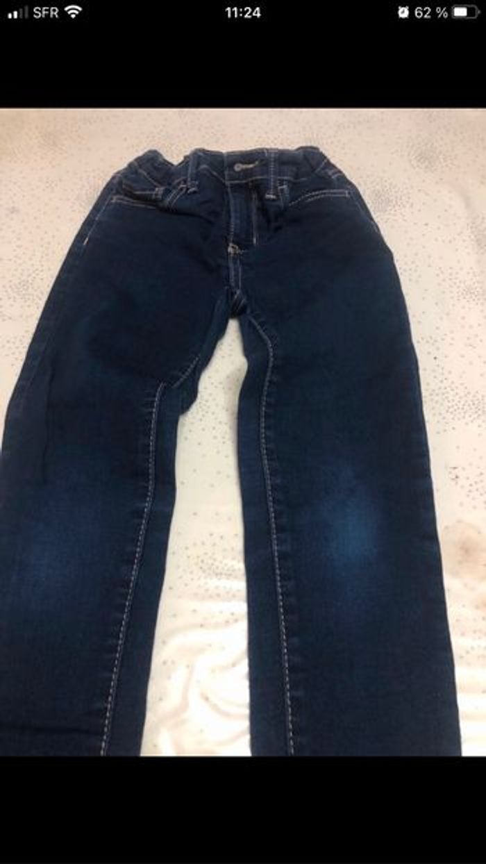Lot jeans et veste levi’s 8 ans fille - photo numéro 6