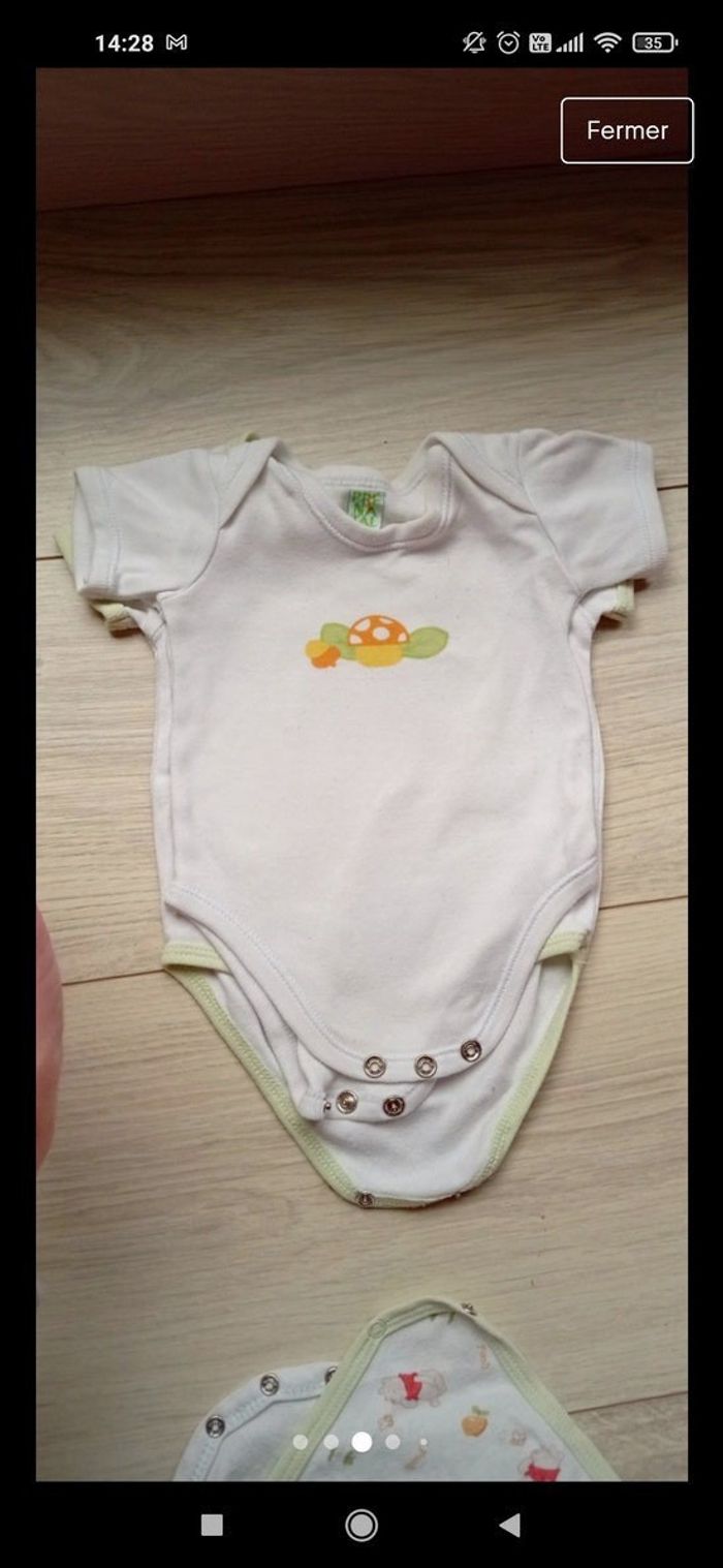 Lot de 7 bodies 0 mois - photo numéro 5