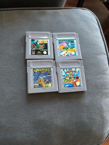 Lot 4 jeux nintendo game boy