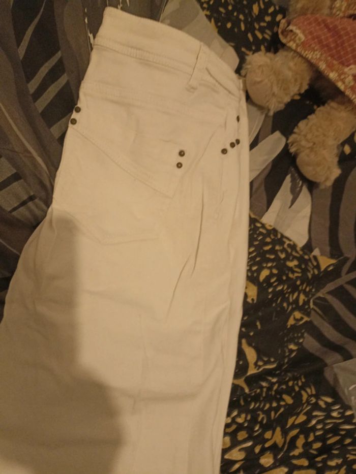 Jean 👖 blanc 36 - photo numéro 3