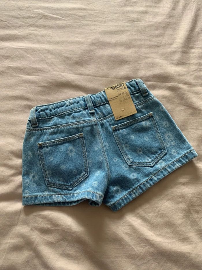 Short fleuri - photo numéro 2