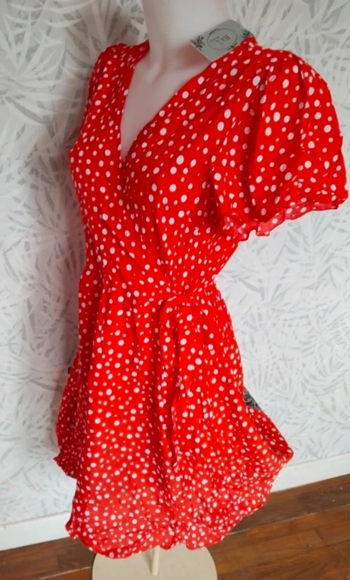 Jolie robe à pois d'été femme neuve taille 36 38 S M - photo numéro 6
