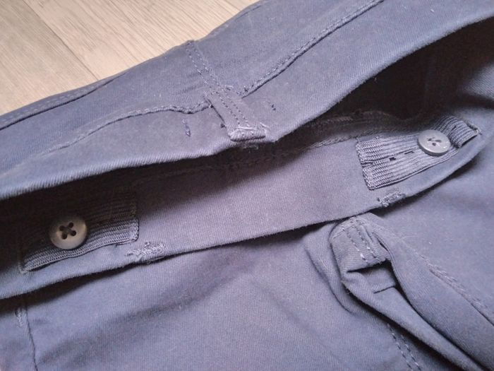 Pantalon 8 ans neuf - photo numéro 4