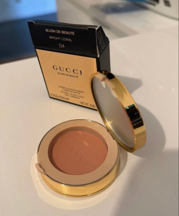 Blush Gucci 04 Bright Coral totalement neuf - photo numéro 2