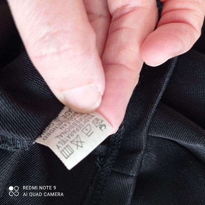Robe noire t36/38 - photo numéro 4