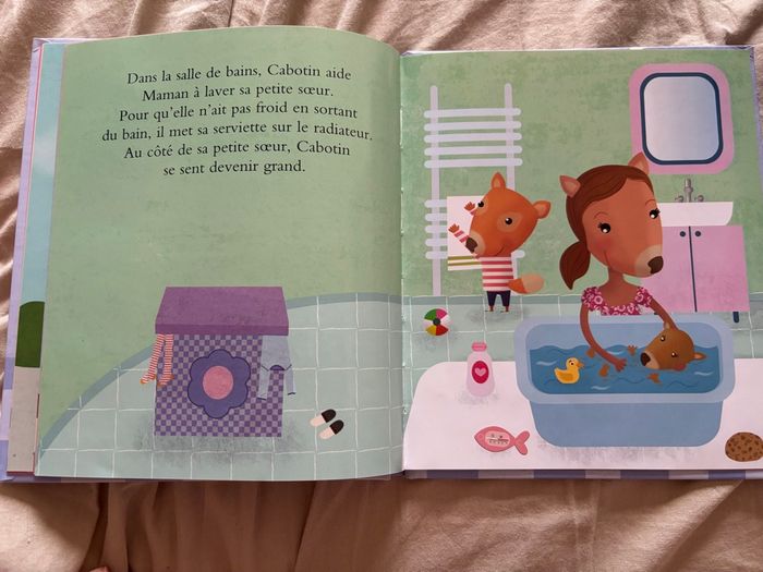 Livre Une petite sœur ça sert à quoi ? - photo numéro 4