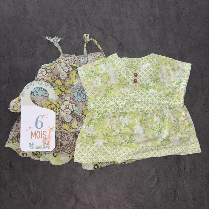 Robe à fleurs vert fille / 6 mois / Très bon état
