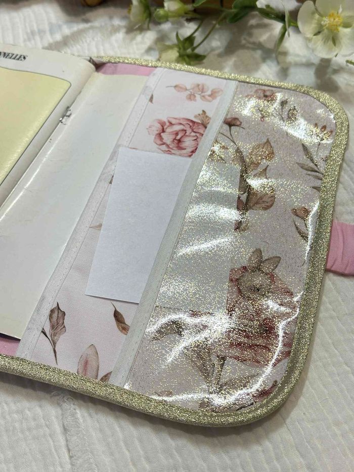 protège carnet de santé lapin fille - photo numéro 3