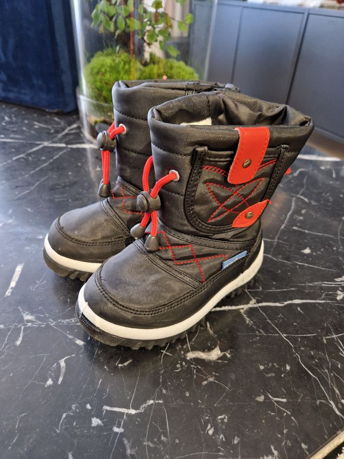 Bottes fourrées neuves - photo numéro 2