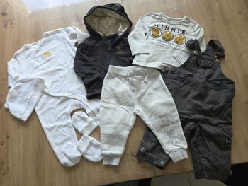 Lot de 5 vêtements garçon taille 9 mois