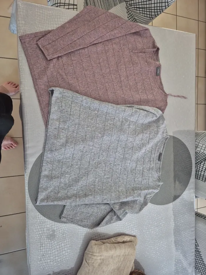 Lot de 2 pulls C&A Taille XL