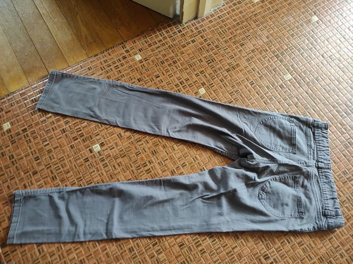 Jean 12 ans caprice de fille