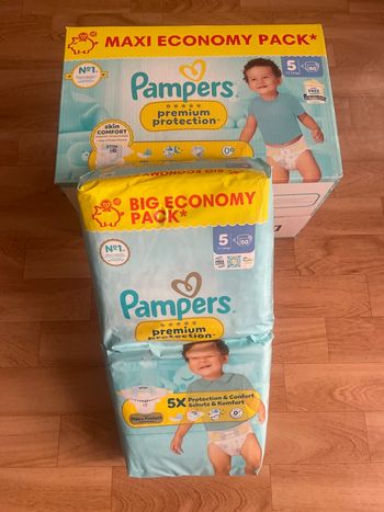 Couches  Pampers 