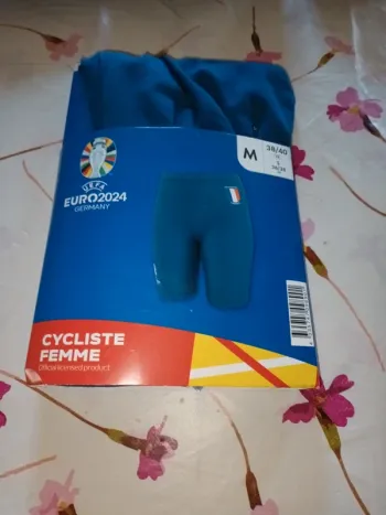 Cycliste femme 38 40 euro 2024