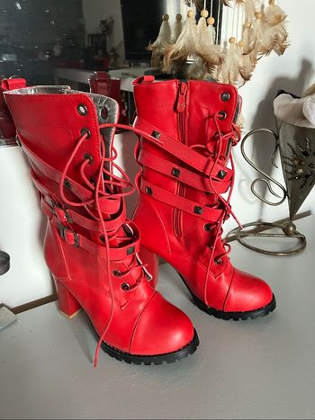 Bottes rock rouges
