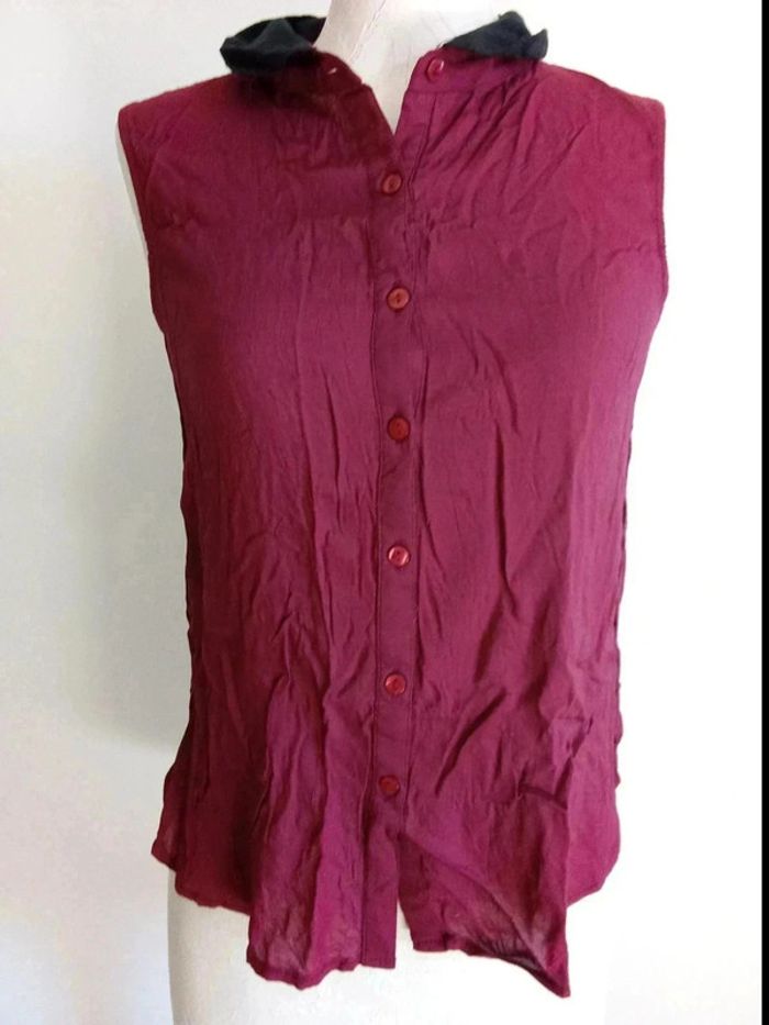 Chemise sans manches / débardeur à boutons