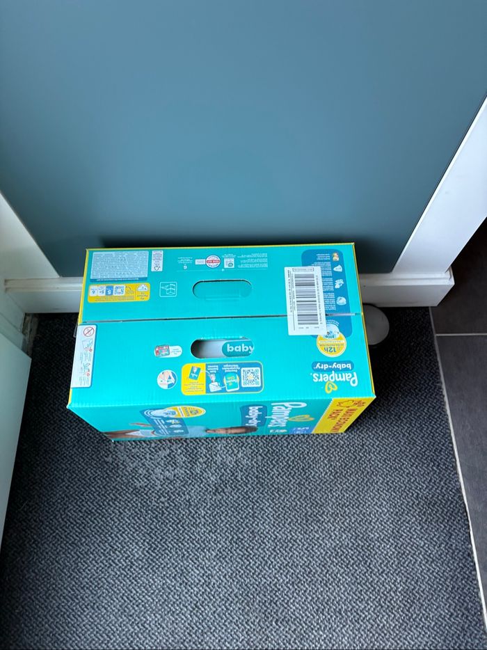Un pack de couches Pampers Babydry Taille 5 11/16 kg 94 couches - photo numéro 3