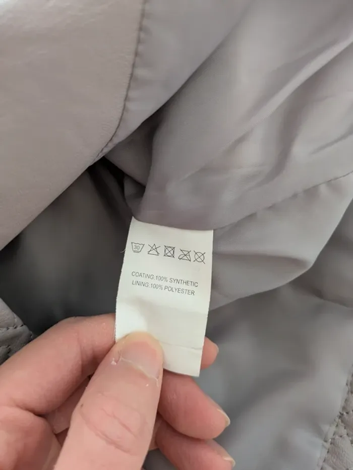 Veste simili cuir grise matelassée - Armand Thiery - photo numéro 4