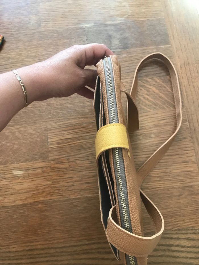 Sac à main et porte monnaie - photo numéro 8