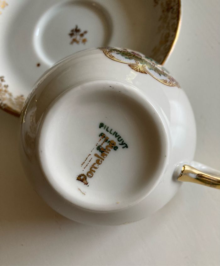 Tasses en porcelaine - photo numéro 4