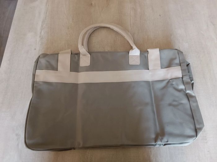 Sac de voyage et pochette Damart - photo numéro 3