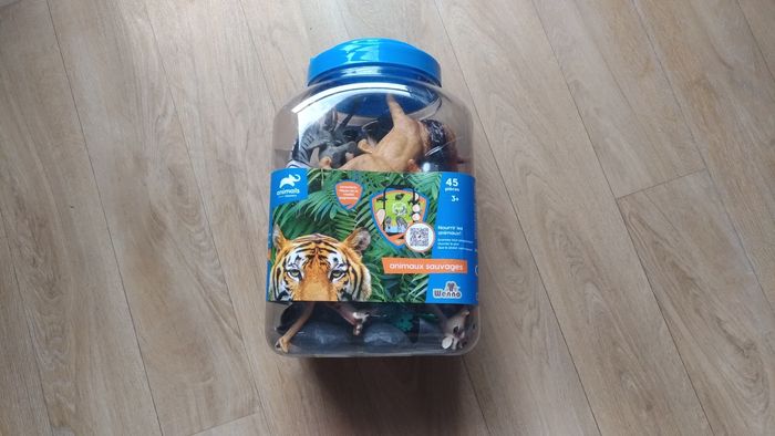 Figurines animaux sauvages