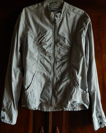 Veste légère T 4 "TOO K bis"