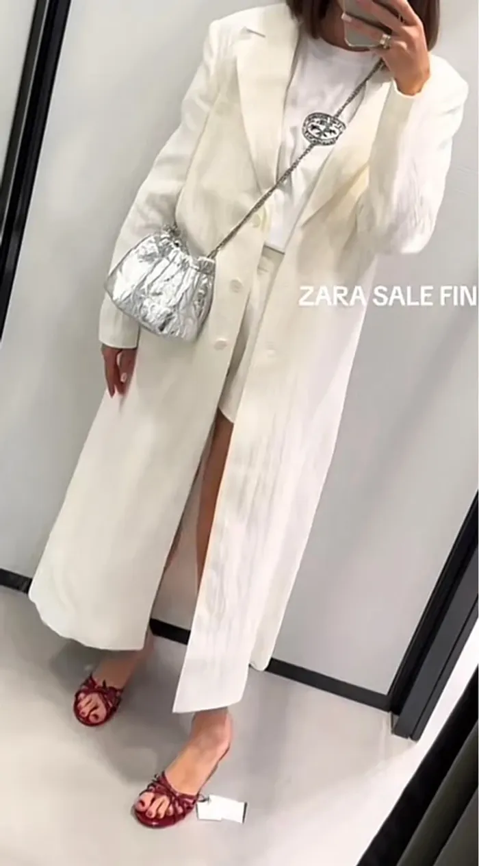 Magnifique manteau, blanc cassé, Zara, taille, L. Collection 2025. - photo numéro 13