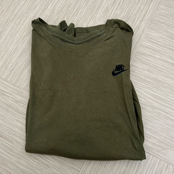 T-shirt Nike