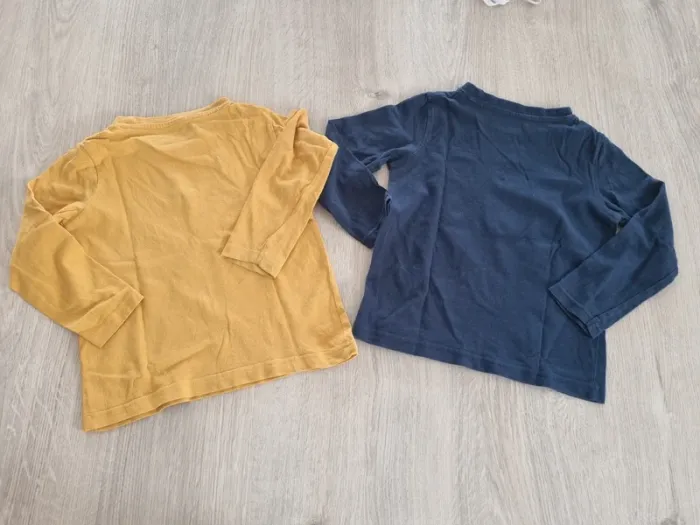 2 Tee-shirt 4ans - photo numéro 2