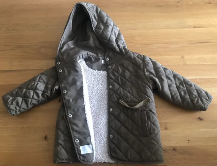 Manteau à capuche capitonné intérieur sherpa Mango