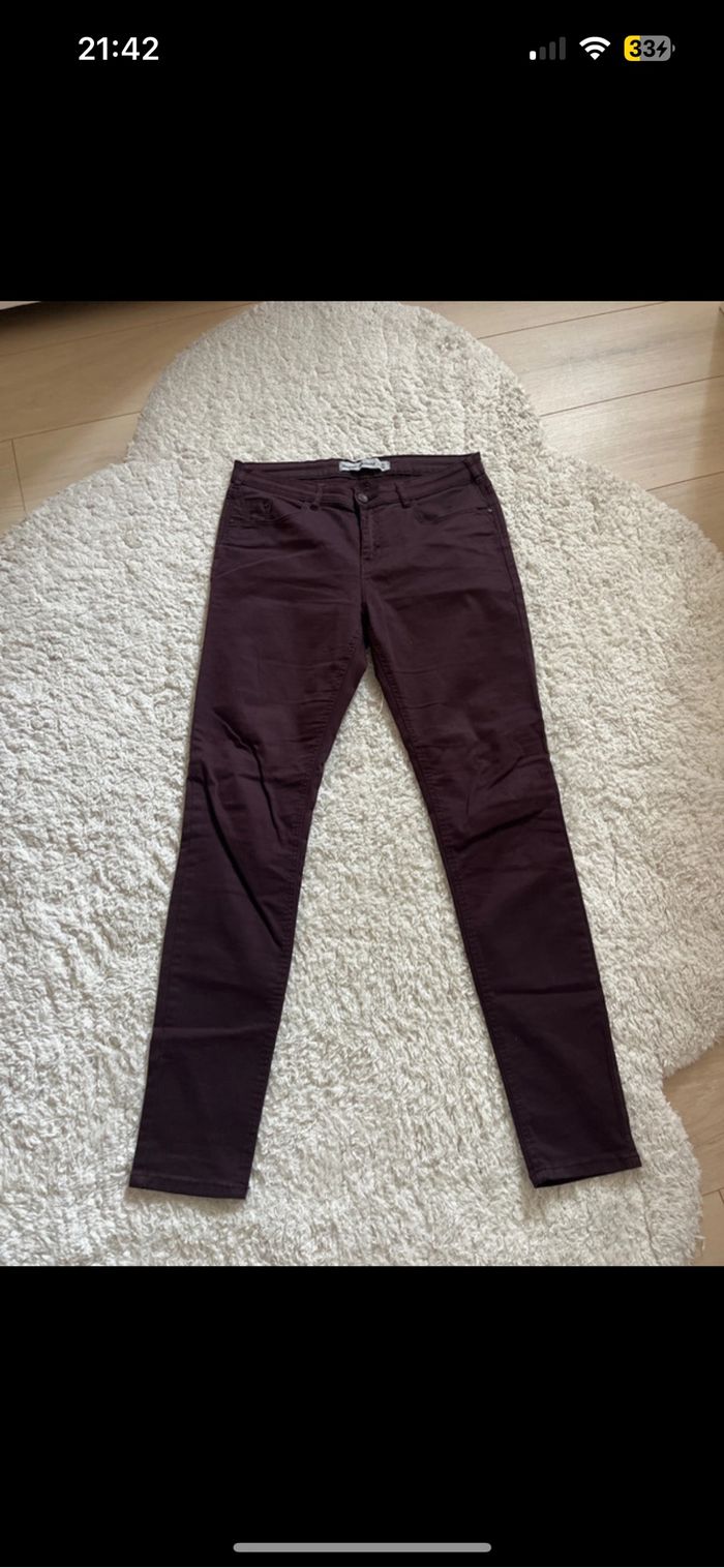 Pantalon skinny taille 42