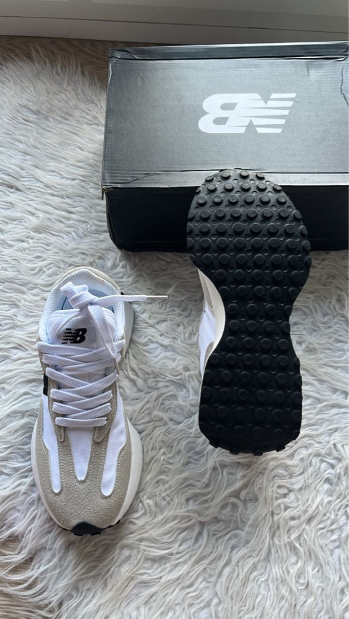 New Balance 327 - photo numéro 5