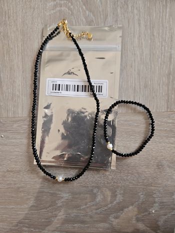 Ensemble parure collier et bracelet neuf perles noires