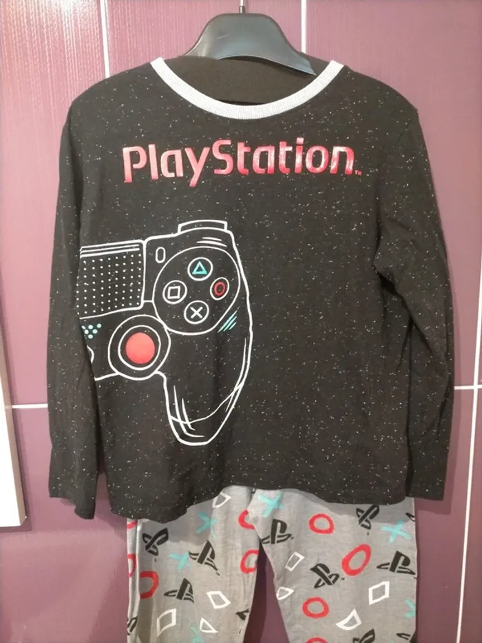 Pyjama PlayStation 8 ans ( 128 cms) - photo numéro 2