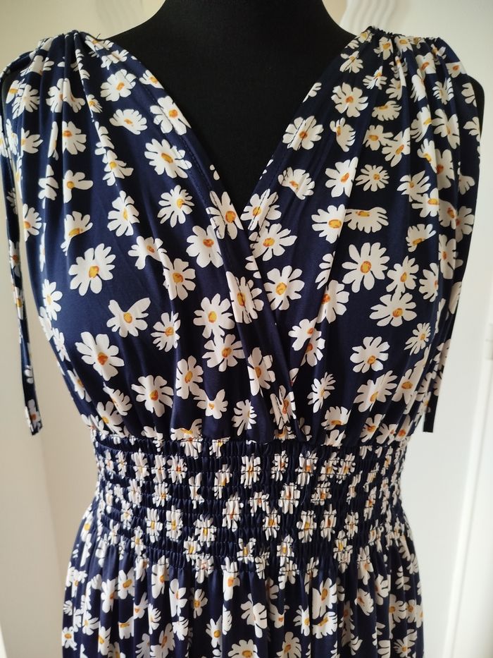 Robe longue fleuries - photo numéro 3