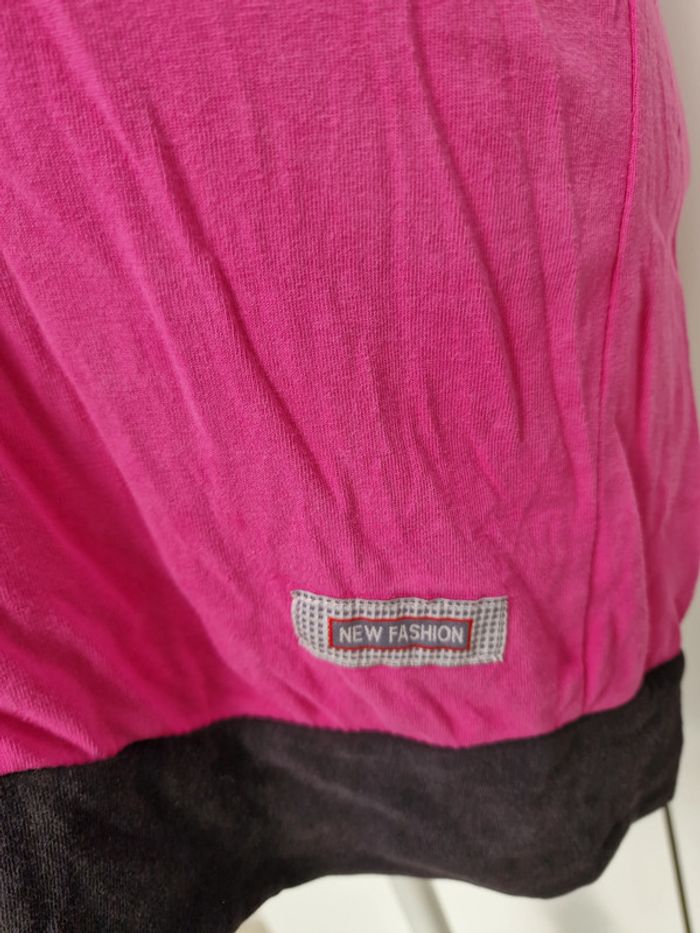 T-Shirt Fashion Rose Fuchsia Noir Blanc Avec Boutons - photo numéro 4