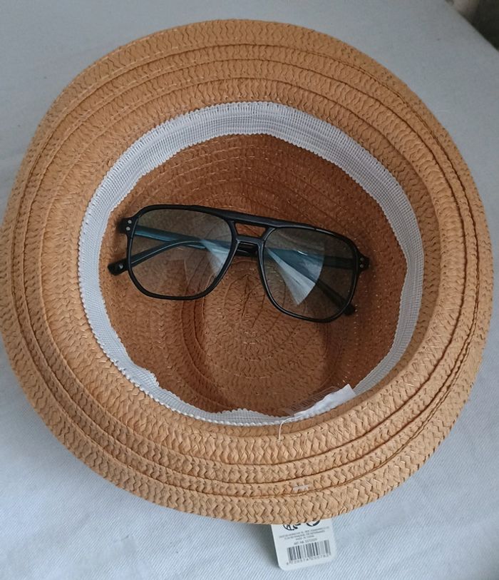 Chapeau soleil été taille 55 et lunettes de soleil - photo numéro 3
