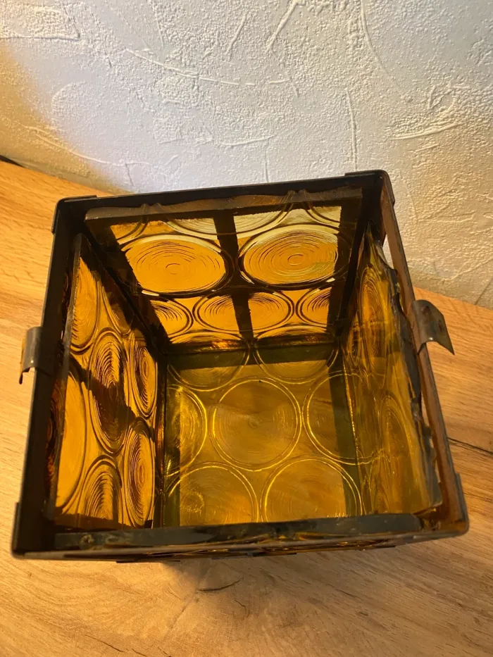 Lustre lanterne en fer forgé et vitraux - photo numéro 3