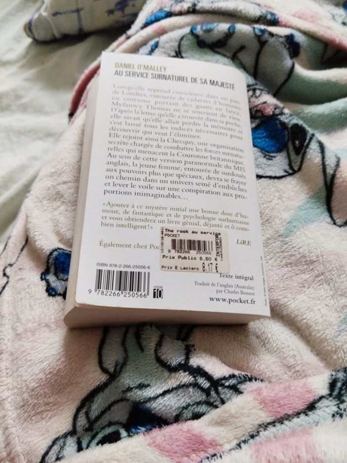 Au service surnaturel se sa majesté - photo numéro 2