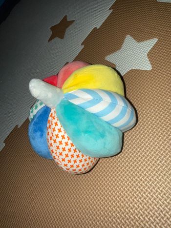 Balle sensorielle multiple matières 