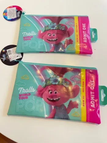 2 trousses pochettes bleu Trolls 23,5x 15 cm