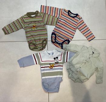 Gros lot de vêtements garçon taille 6 mois