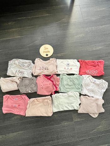 Lot de 13 bodys 6 mois 
