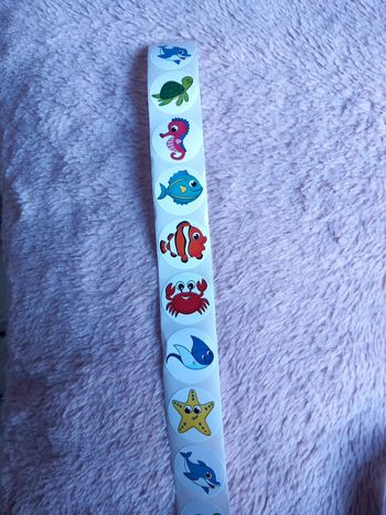 24 autocollants poissons