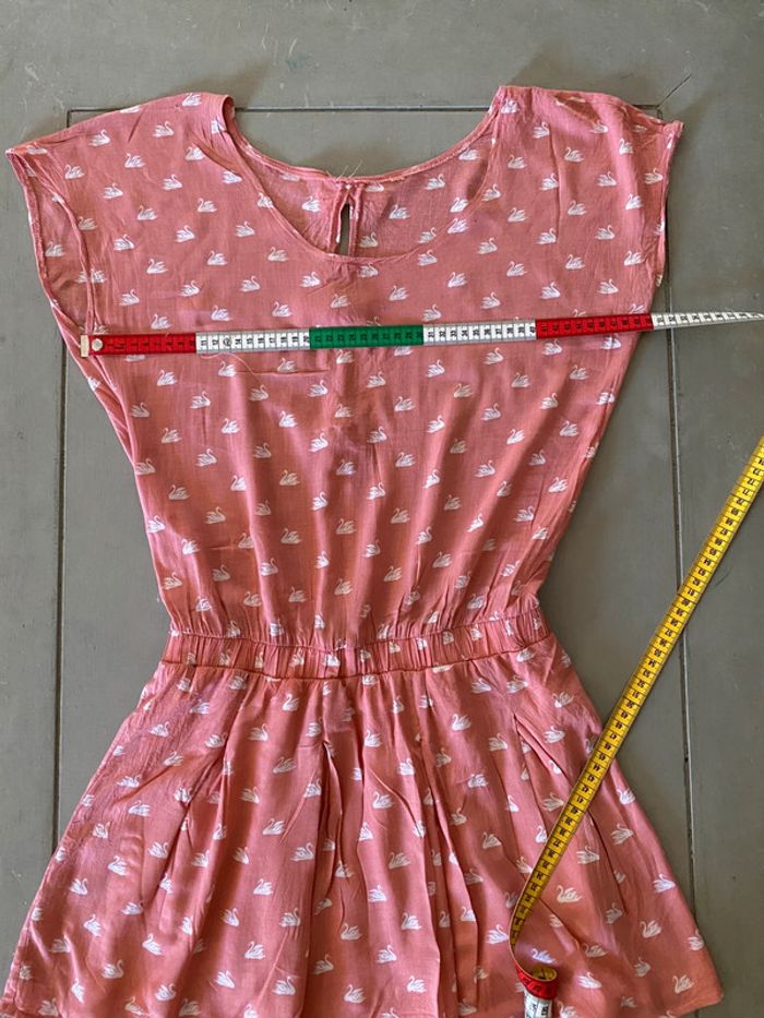 Robe d’été rose corail avec cygne et noeud dans le dos taille S - photo numéro 16