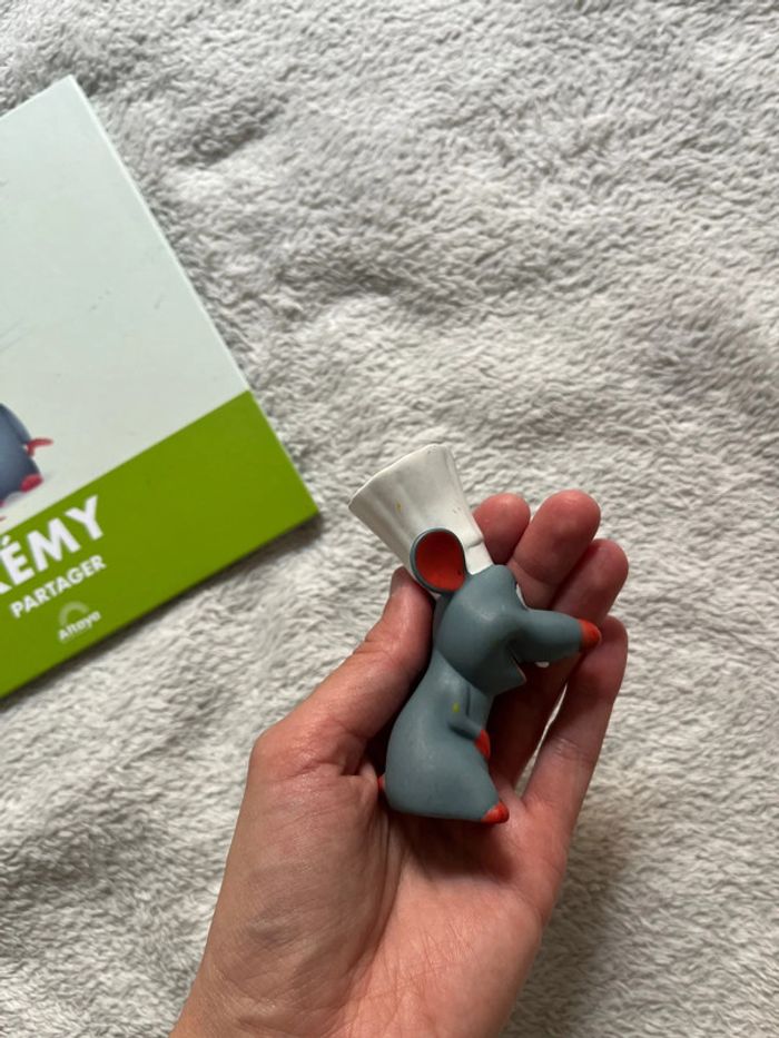 Mes premiers amis Disney livre et sa figurine - photo numéro 5