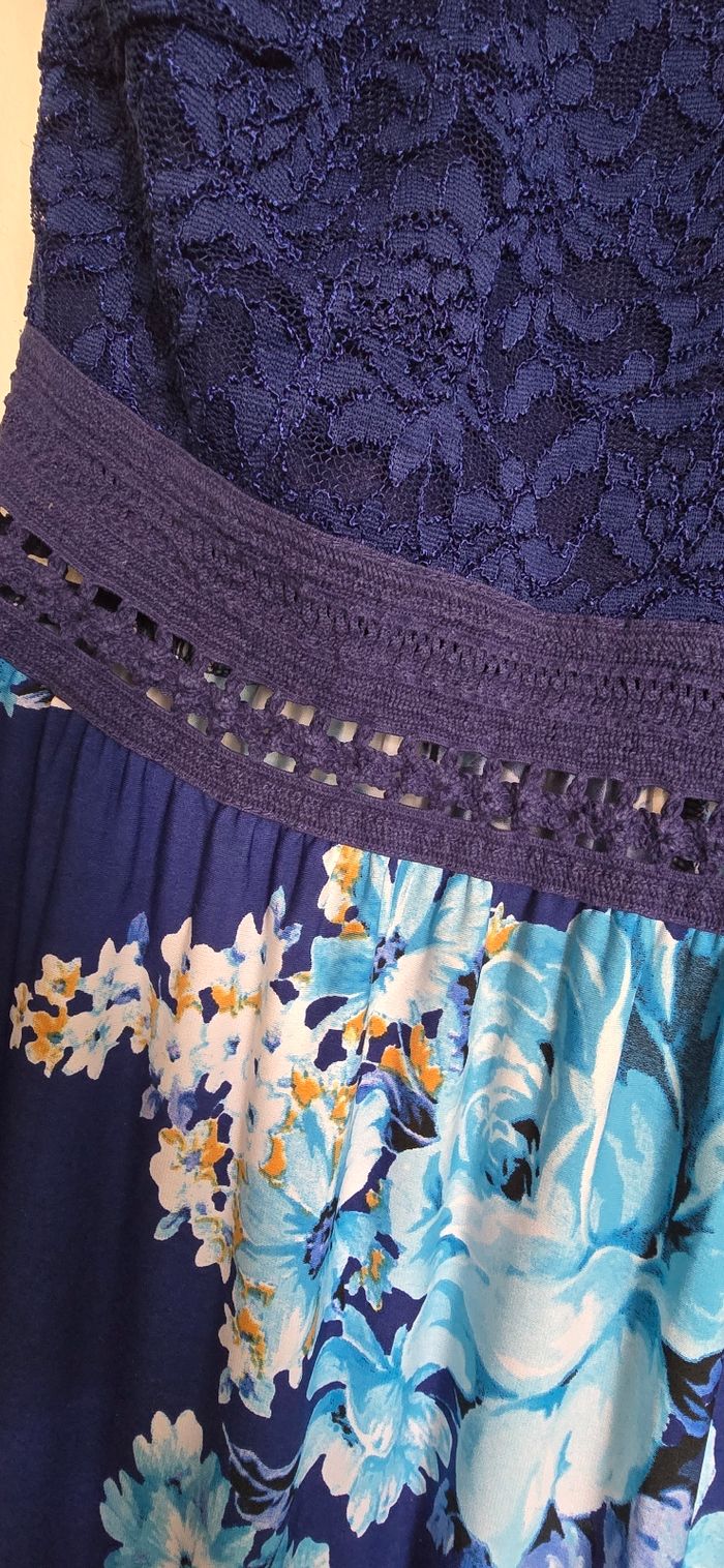 Robe bleu a fleur - photo numéro 4